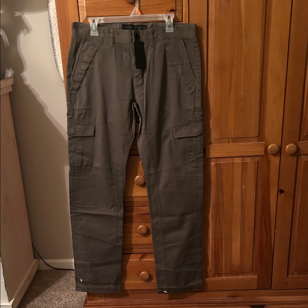 Guess mens Cargo Pants 33/32